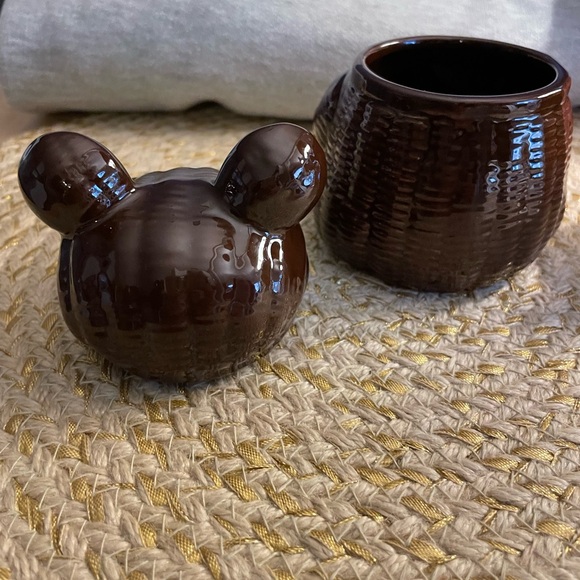 Vintage Otigiri ceramic Brown Bear honey jar with Red Bow - Picture 4 of 6